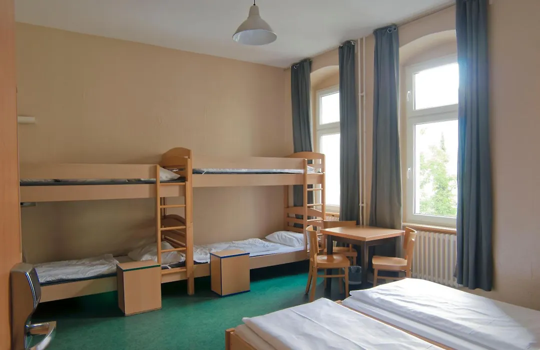 Happy Hotel Berlin-1