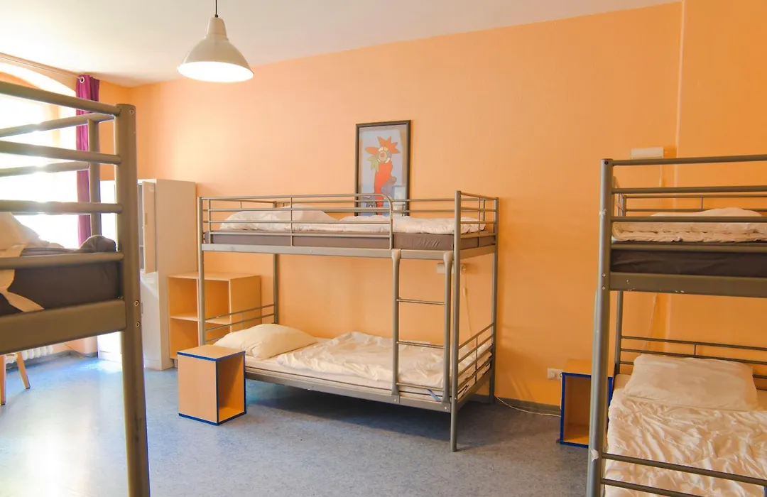 Happy Hotel Berlin-1